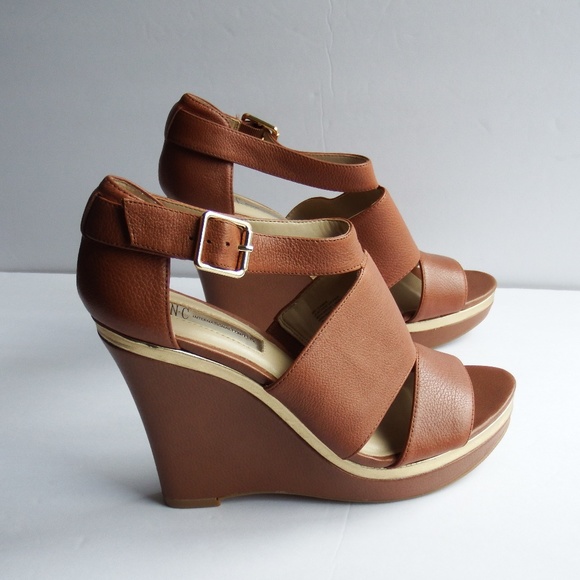 INC International Concepts Shoes - -SOLD- New INC Internatl Leather Wedge Sandal 7.5
